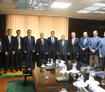 متابعة